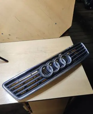 Audi A6 S6 C5 4B Front grill 4B0853655A
