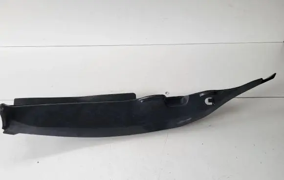 Honda Civic X Fender end trim 