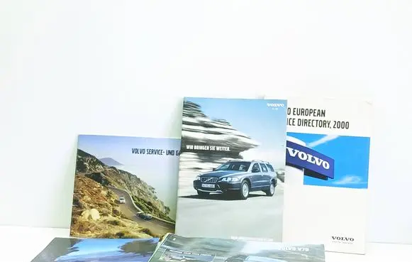 Volvo V70 Owners service history hand book