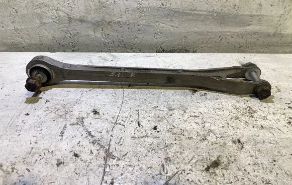 Dodge Challenger Rear control arm 68210633AA