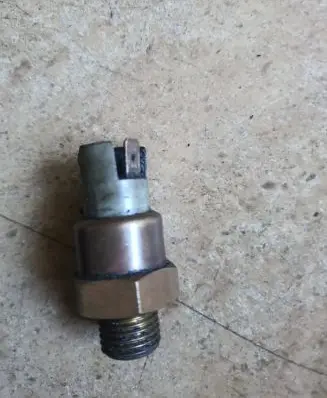 Volkswagen Golf II Coolant temperature sensor 1457202001
