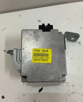 KIA Carens III Engine control unit/module 37820PWAG02