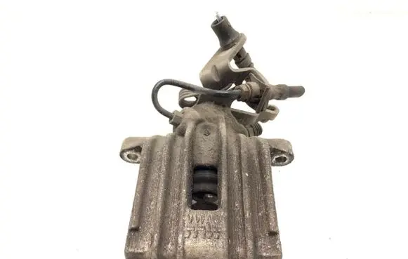 Volkswagen Golf VI Rear brake caliper