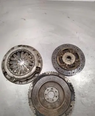 Suzuki Grand Vitara II Clutch set kit 8200247241 67J00