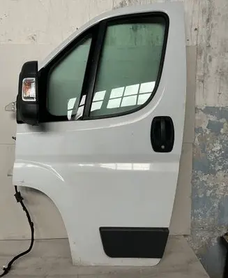 Fiat Ducato Front door
