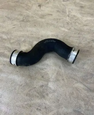 Volkswagen PASSAT B6 Intercooler hose/pipe 3C0145832 MR113659