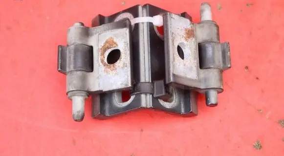 Front door hinge set