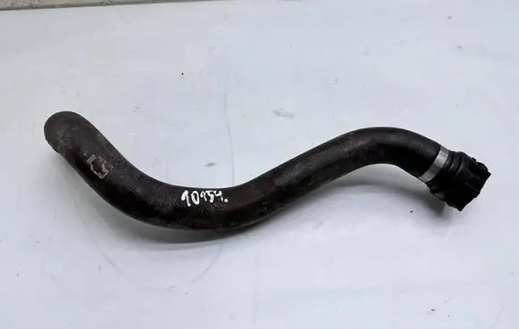 BMW 1 F20 F21 Engine coolant pipe/hose 7635794