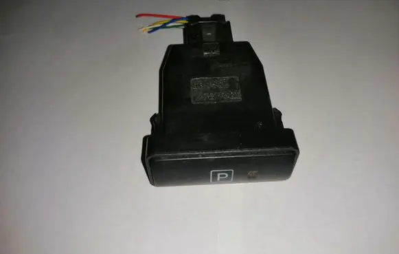 Toyota Prius (XW20) Hand parking brake switch 15A685