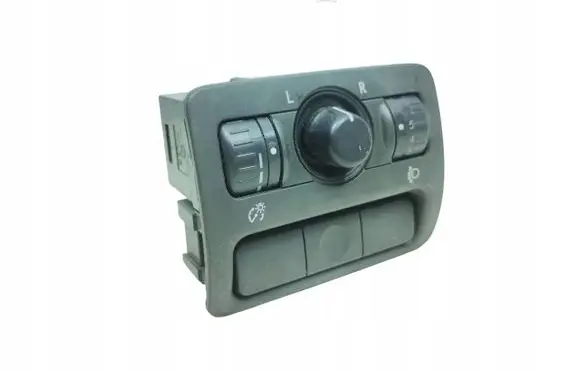 Subaru Legacy Wing mirror switch