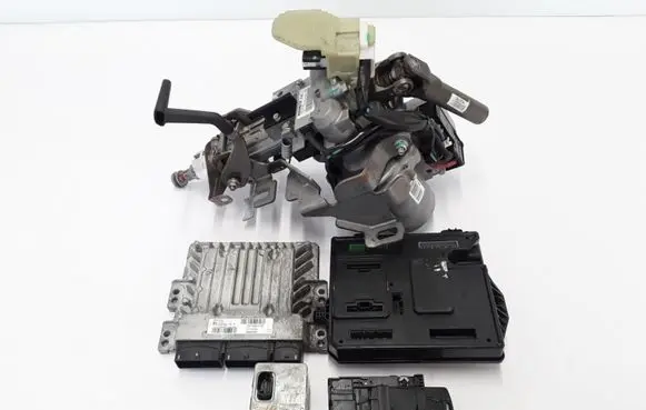 Engine ECU kit and lock set