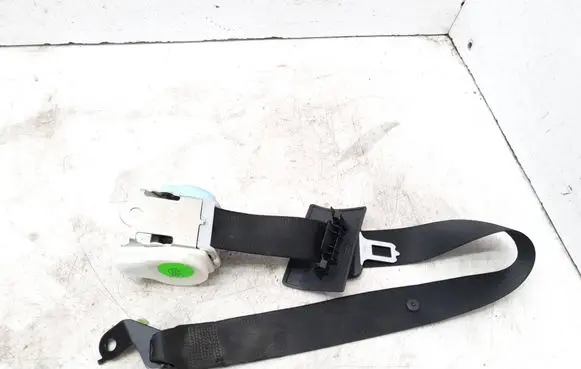 Opel Vectra C Middle seatbelt (rear) 13198075F 13198073N