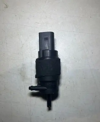 Audi A5 8T 8F Windscreen/windshield washer pump 8K5955647