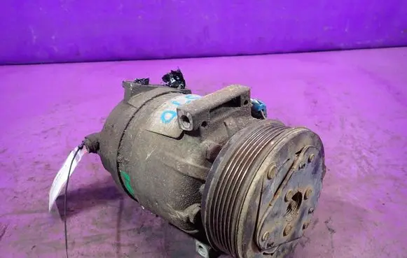 Opel Vectra C Air conditioning (A/C) compressor (pump)