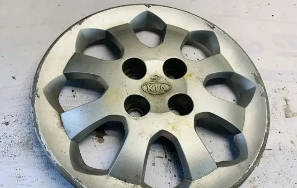 KIA Rio R14 wheel hub/cap/trim 52960fd100