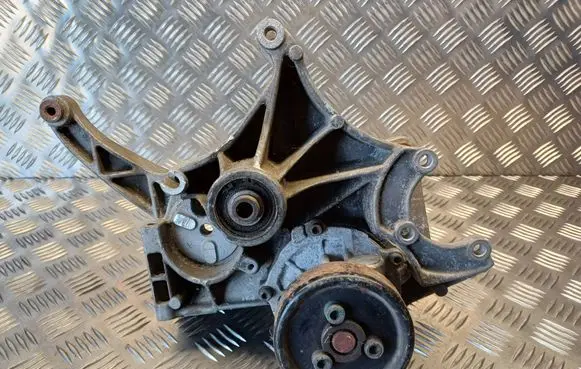 Generator/alternator bracket