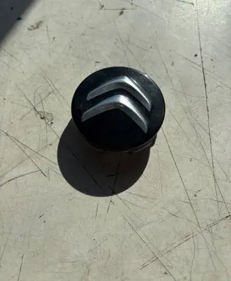 Citroen C5 Aircross Original wheel cap 9833447977 9649098077 9807999277