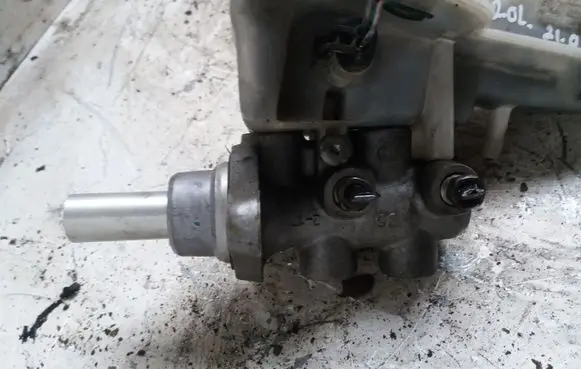 Dodge Caliber Master brake cylinder 26415000064