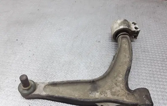 Opel Vectra C Front lower control arm/wishbone