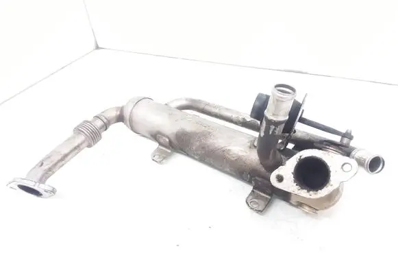 Volkswagen Golf V EGR valve cooler 03G131512S