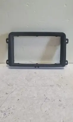 Volkswagen Golf Plus Radio/GPS head unit trim 