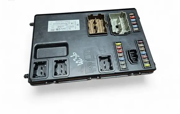 Ford Transit Comfort/convenience module 8C1T14A073CB