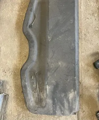 Renault Clio III Parcel shelf 