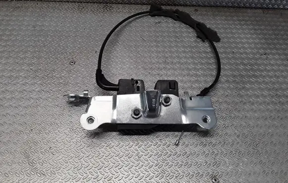 Volvo S80 Seat back rest lock catch 