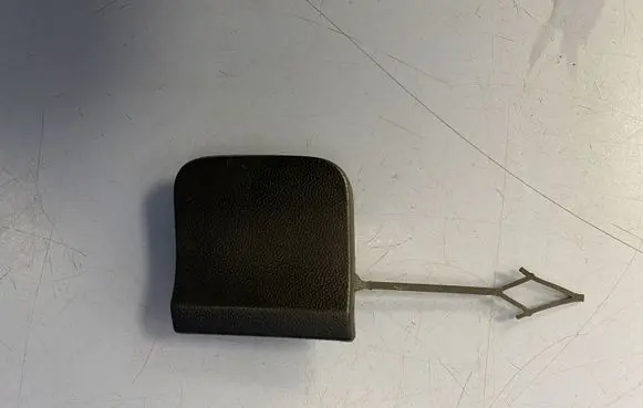 Rear bumper row hook cap/cover