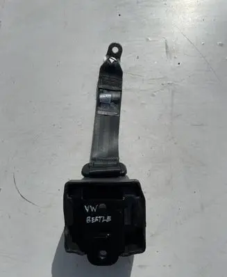 Volkswagen Beetle A5 Rear seatbelt 5C5857806E