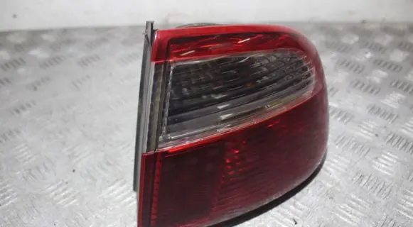 Seat Toledo II (1M) Rear/tail lights 1M5945096B