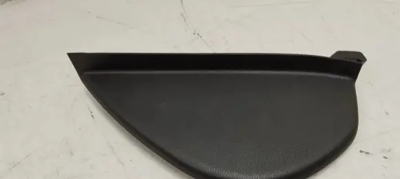 Dashboard side end trim