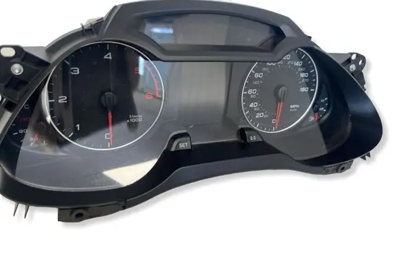 Audi A4 Allroad B8 Speedometer (instrument cluster) 8K0920981D