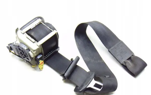 Audi A3 S3 8P Front seatbelt 8P7857706C
