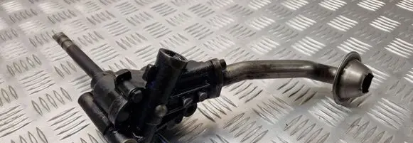 Audi A4 S4 B5 8D Oil pump 028115153A 026115109B