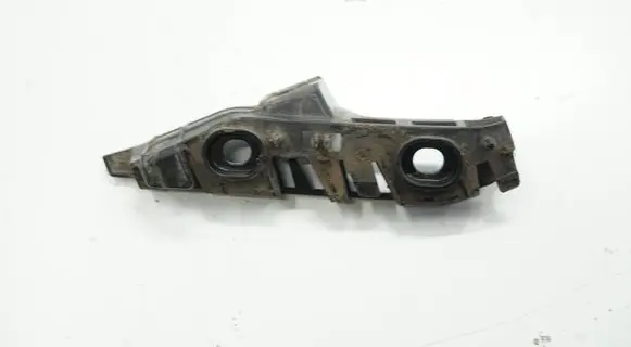 Volkswagen PASSAT B8 Front bumper mounting bracket 3G0807049ACR 3G0807049