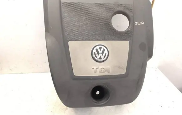 Volkswagen Golf IV Engine cover (trim) 038103925EL 038103925EP 038103925EK