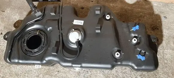 Renault Arkana Fuel tank 172036305R