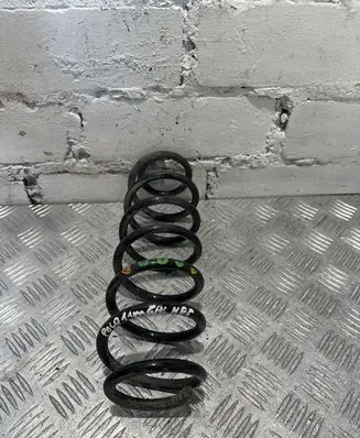 Volkswagen Polo V 6R Rear coil spring