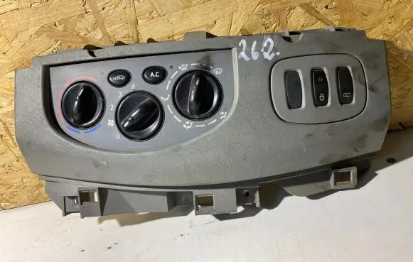 Renault Scenic I Climate control unit 100820