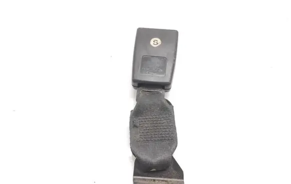 Alfa Romeo 159 Middle seatbelt buckle (rear) 1004436J93 072475543