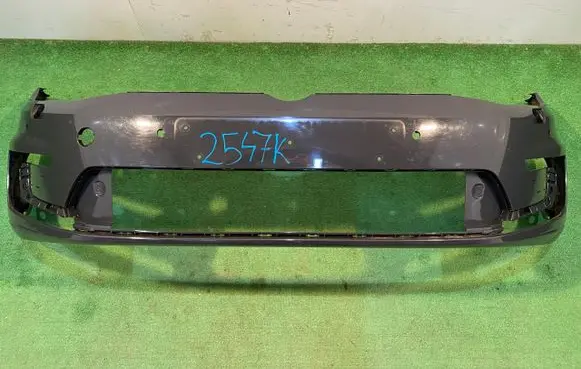 Volkswagen e-Golf Front bumper E-GOLF