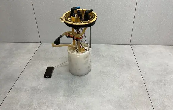 Volkswagen Tiguan In-tank fuel pump 5N0919088L