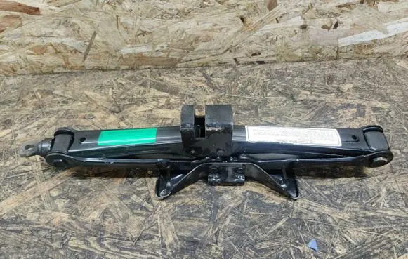 Hyundai Santa Fe Lift Jack 