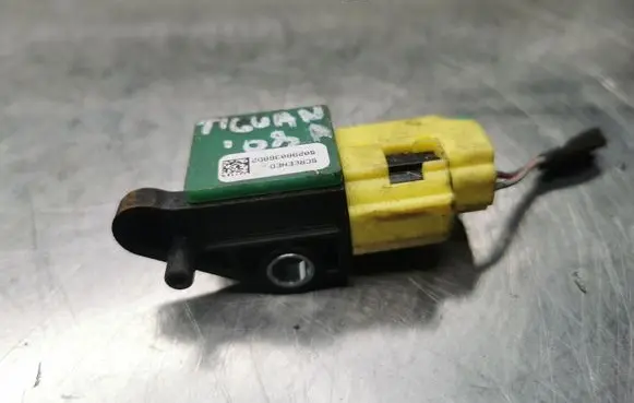 Volkswagen Tiguan Airbag deployment crash/impact sensor 5N0959351
