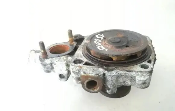 Renault Trafic I Water pump 7303010