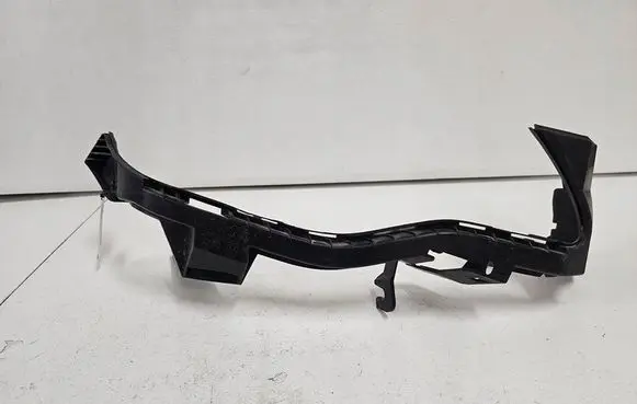 Subaru XV Front bumper mounting bracket