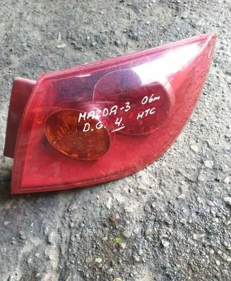 Mazda 3 I Rear/tail lights