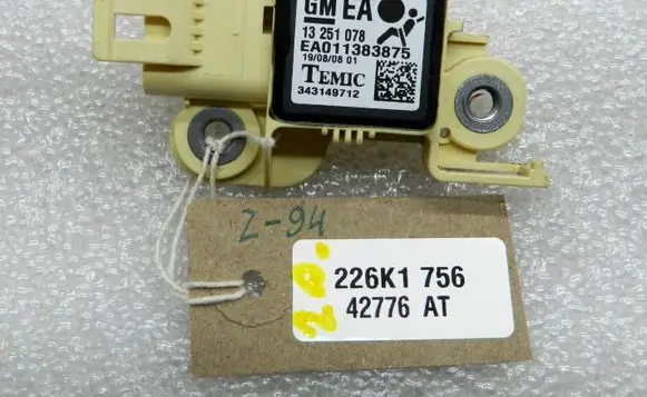 Opel Zafira B Airbag deployment crash/impact sensor 13251078