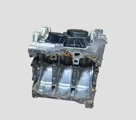 Volkswagen Polo V 6R Engine block CHY